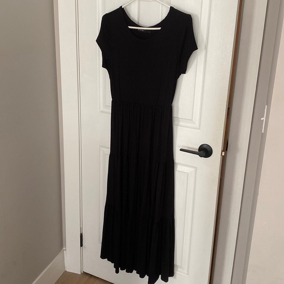 Womens size L black maxi dress - Picture 1 of 6